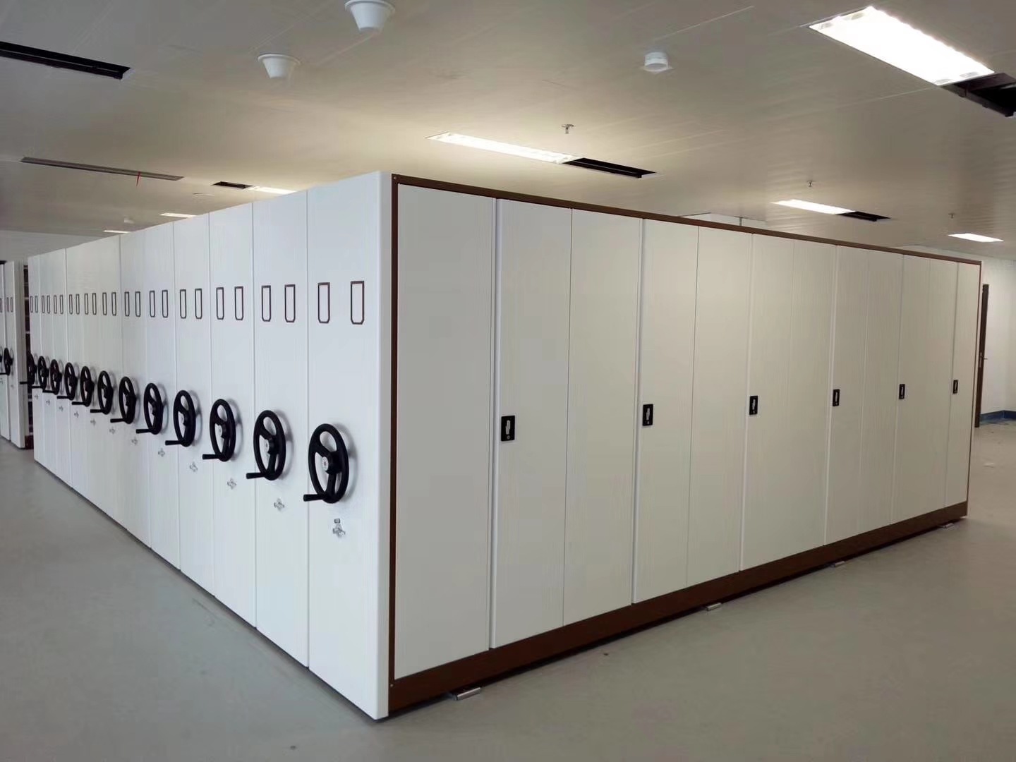 檔案為什么要用檔案密集柜 檔案為什么要用檔案密集柜