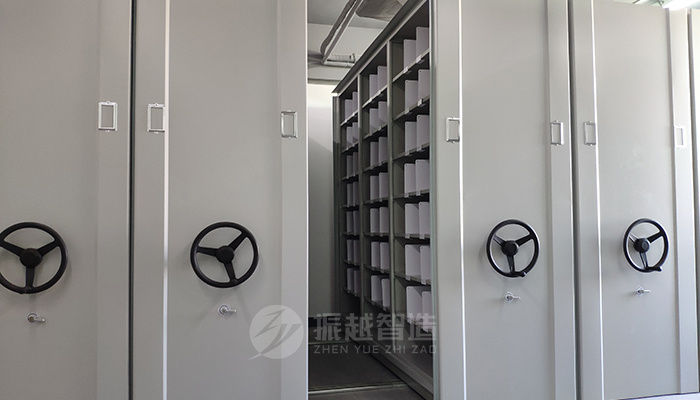 1697793694664101.jpg 智能電動(dòng)密集柜軌道式移動(dòng)檔案架 (5).jpg
